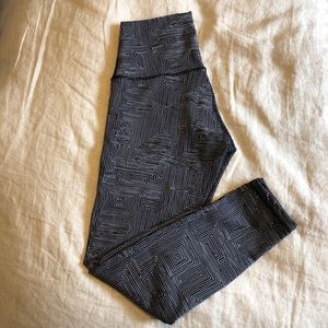 Lululemon high waisted geometric pants